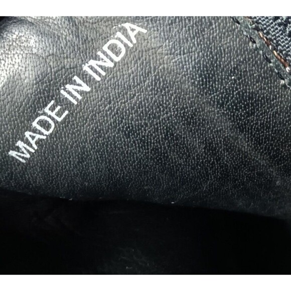 Red Tape Cyril Chukka Boots Men's Size 9.5 Nubuck Leather Black - Picture 8 of 9